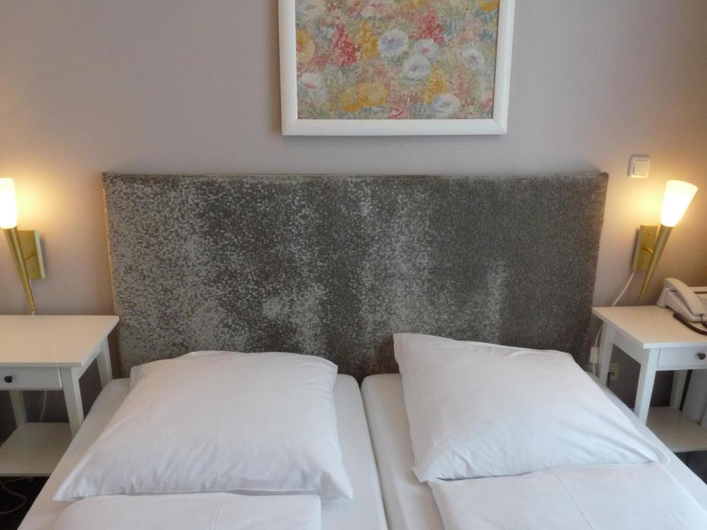 Double Room,66754657:JPEG