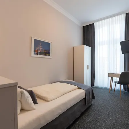 Hotel Commodore-2
